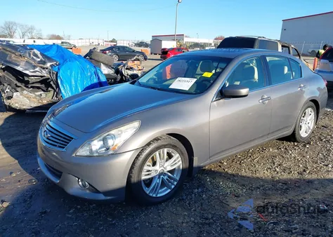 2011 Infiniti G37 Journey z USA, uszkodzony, nr VIN JN1CV6APXBM510495